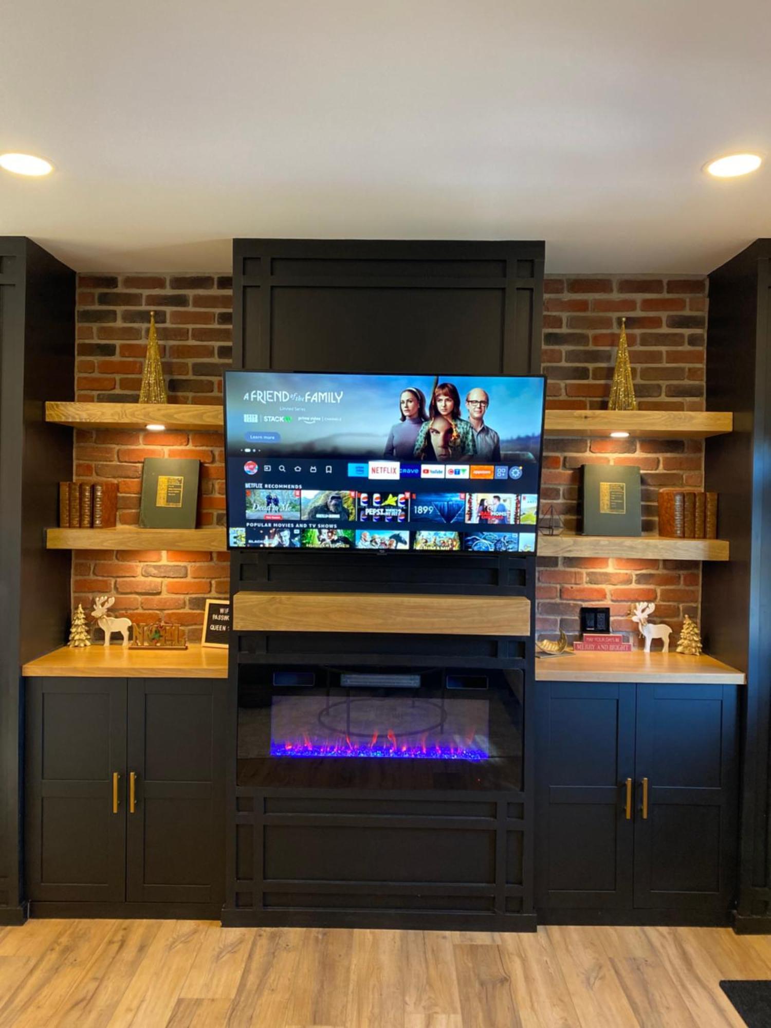 Stylish Downtown Kingsville Getaway With Putting Green, Firepit & Games 외부 사진